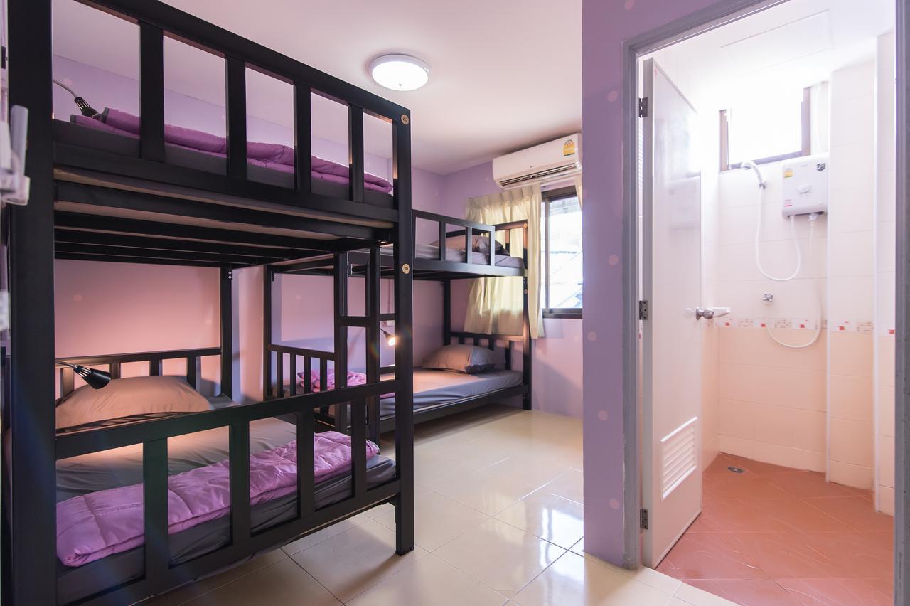Full Stop. Hostel Patong Kültér fotó